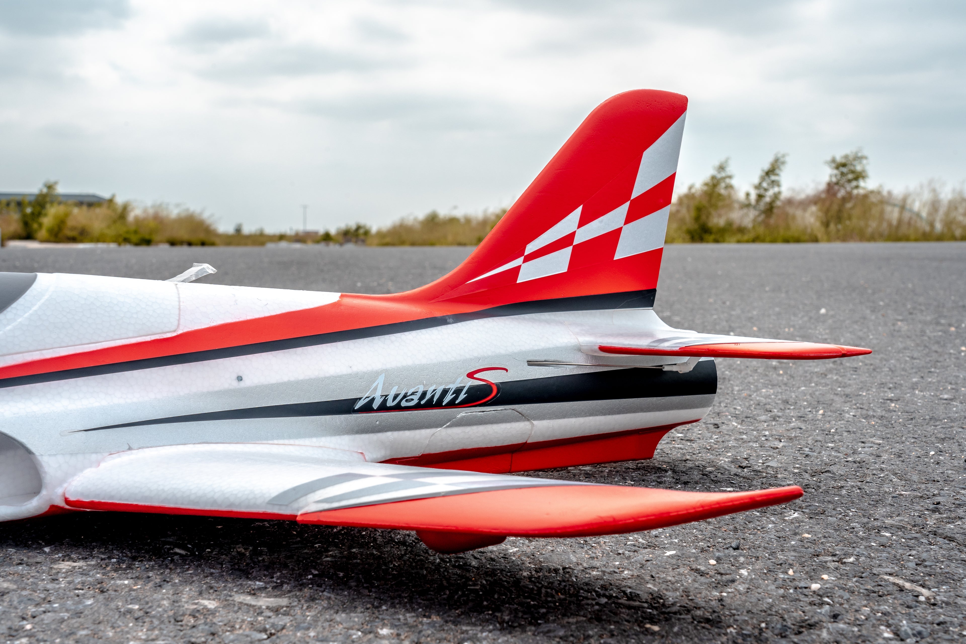 Arrows Hobby Avanti 50mm EDF PNP with vector
