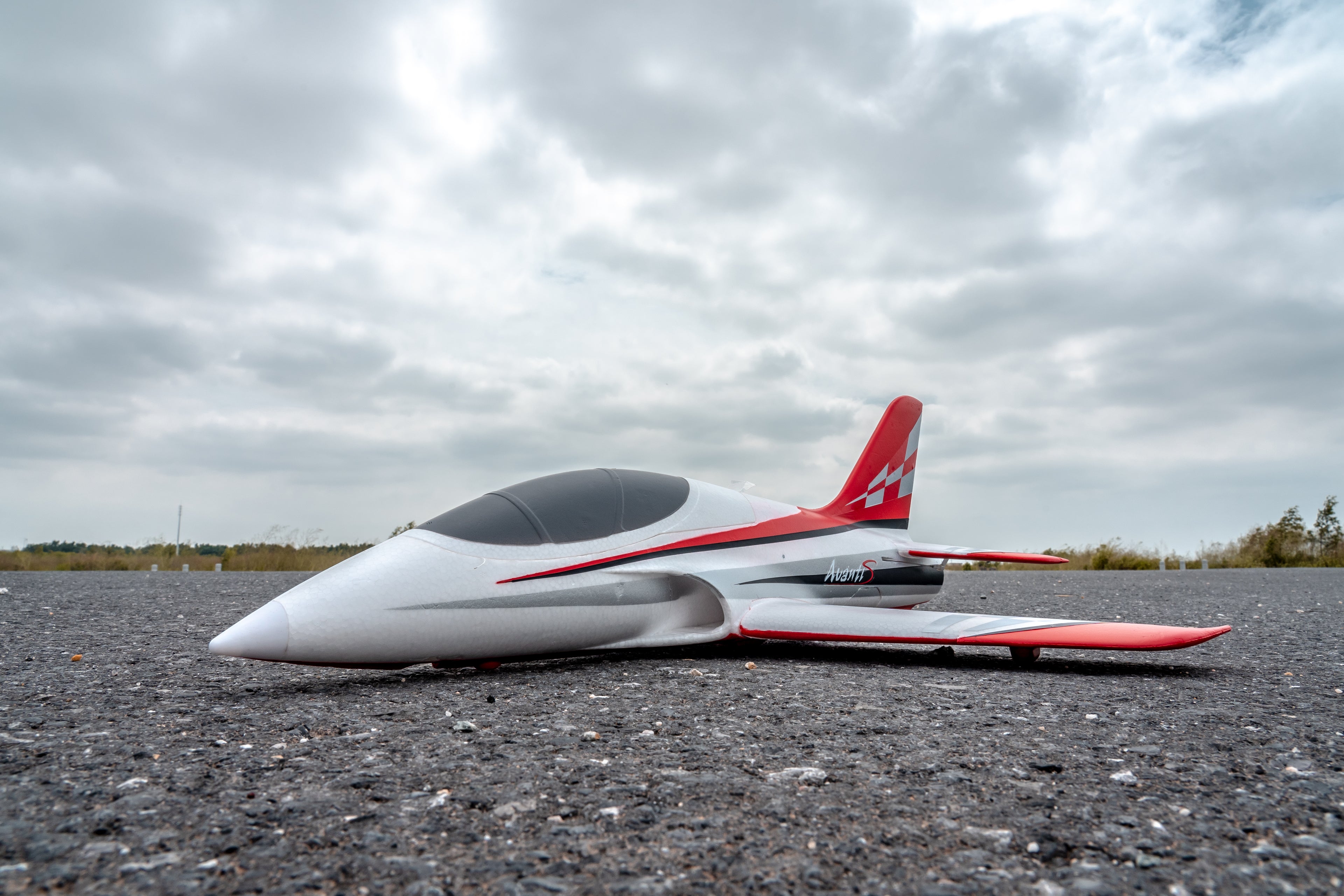 Arrows Hobby Avanti 50mm EDF PNP with vector