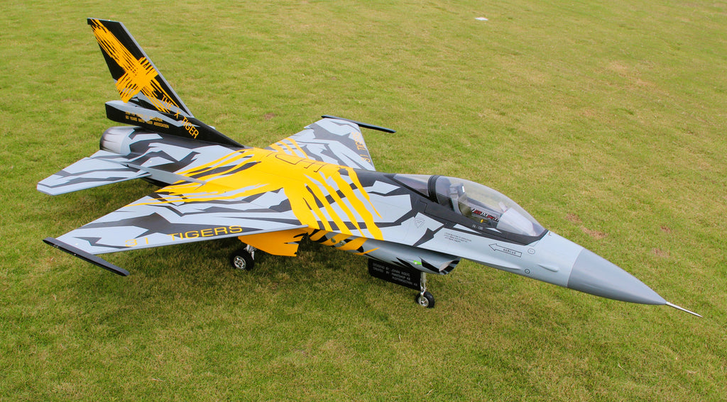 Pilot rc 1/5 F16 3.06m incl retracts X Tiger scheme
