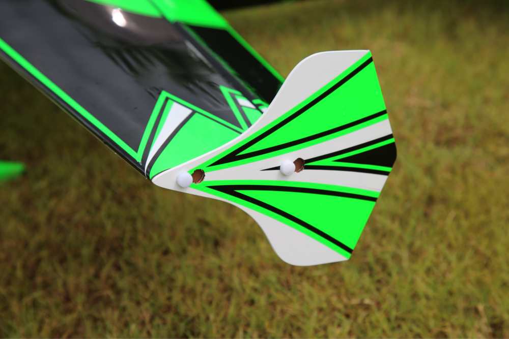 OMP Hobby 60" Edge 540 green Kevlar Reinforced power combo