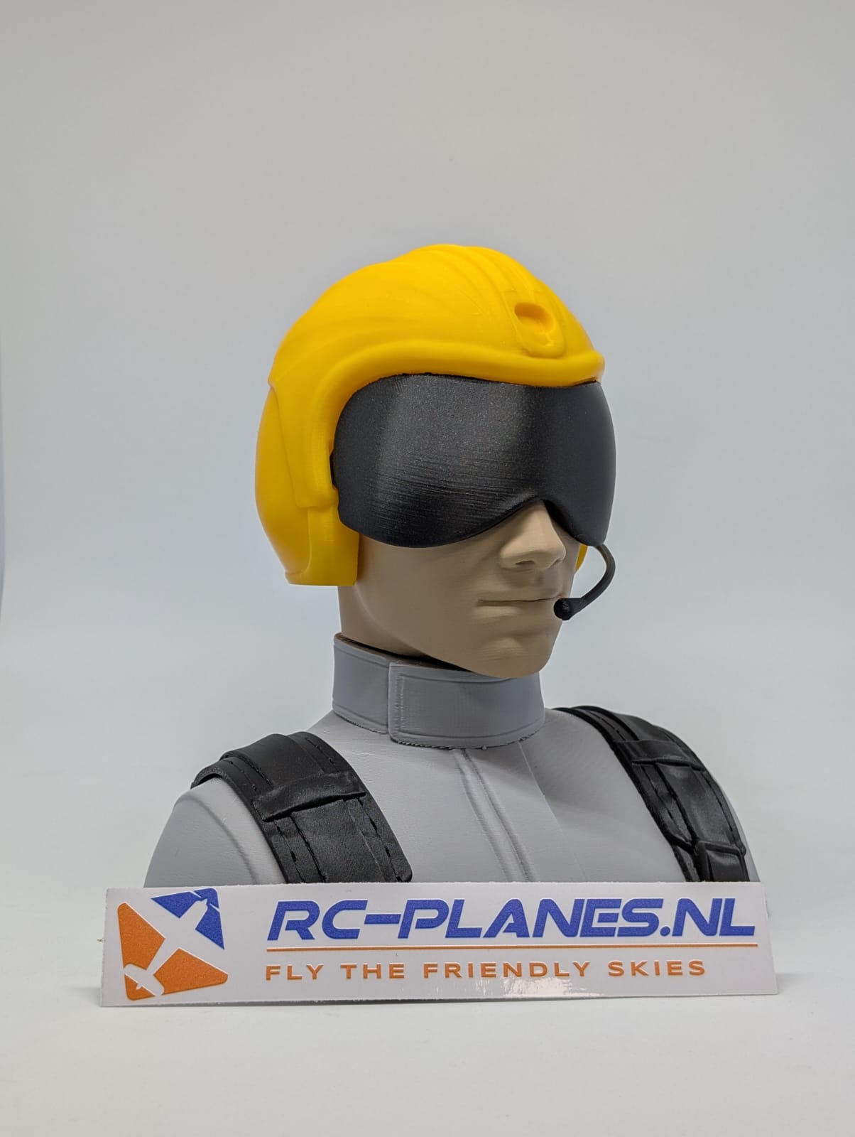 MAV Pilot scale Pilot 25-30% yellow