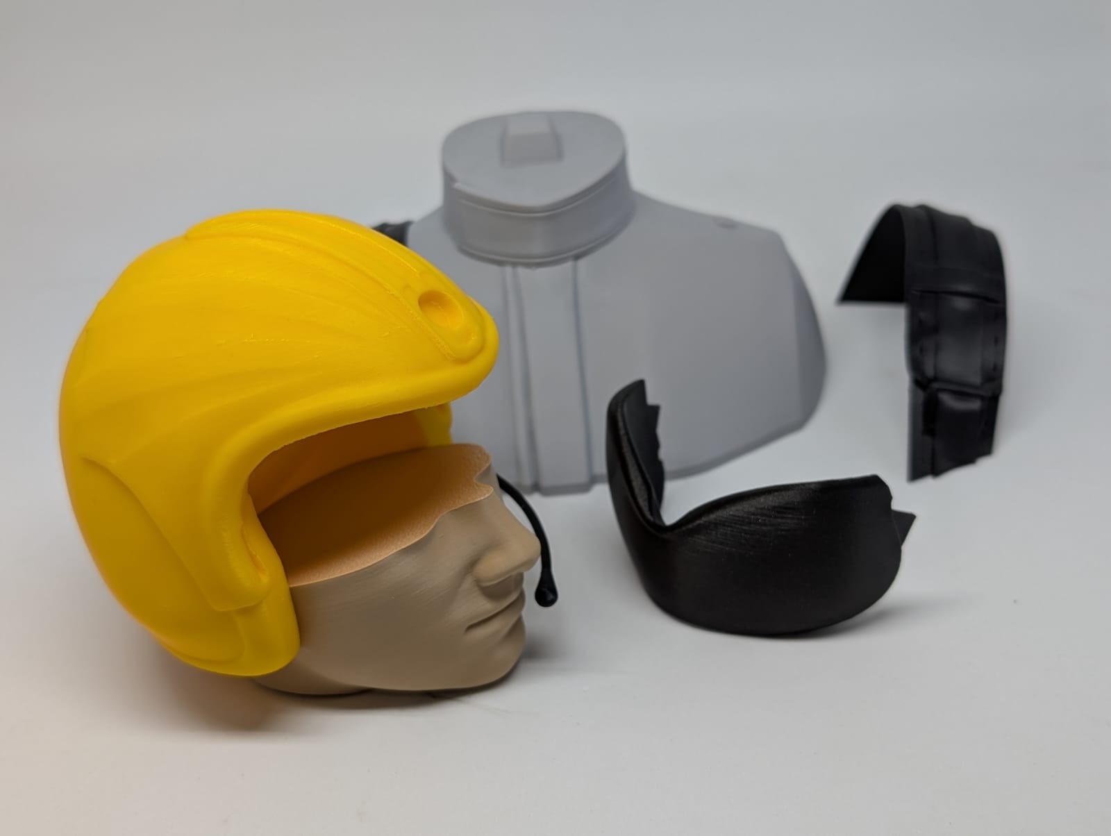 MAV Pilot scale Pilot 35% yellow