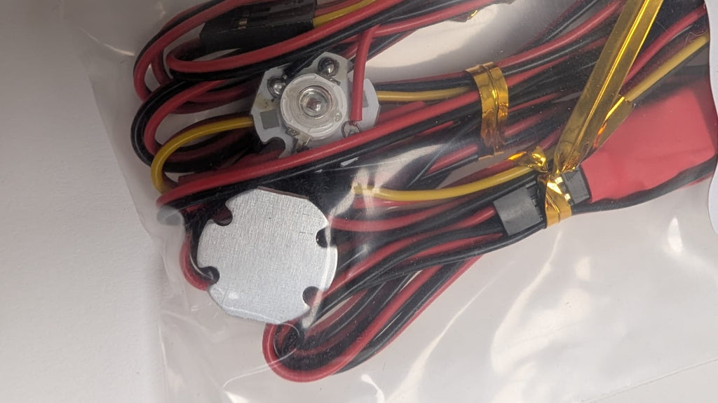 Système d'éclairage à l'échelle pour pilote RC — pour un avion à réaction F-16 à l'échelle 3,0 m (1/5)