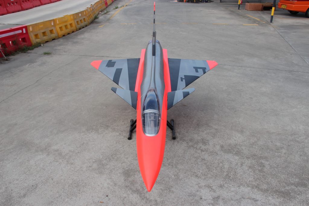 Pilot rc J10-B 2.84m Jet 06 retracts,air trap,tail pipe.