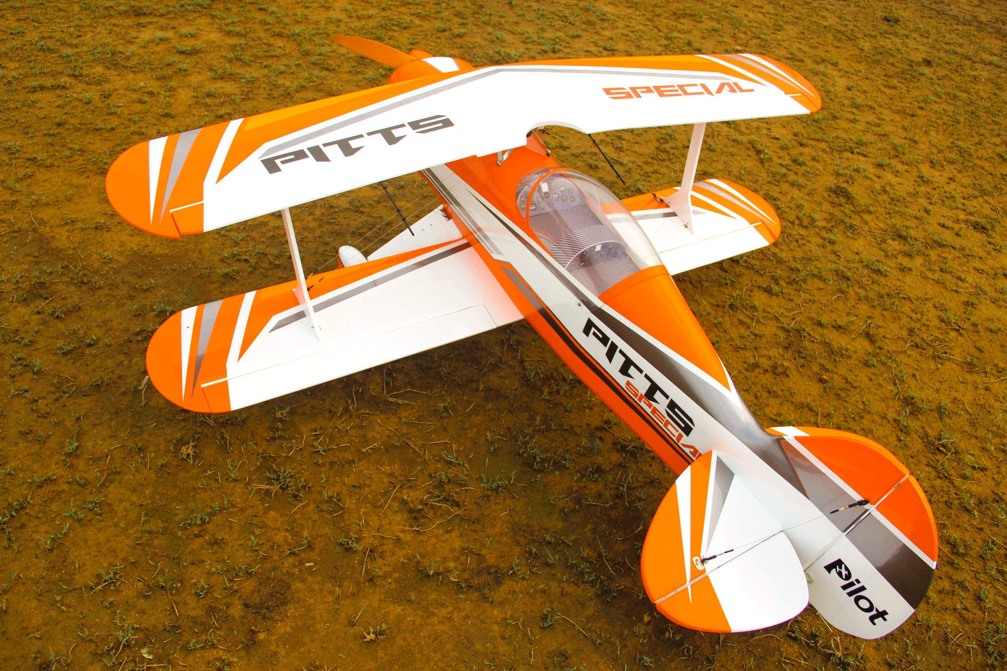 Pilot rc Pitts S2B 87" 01 orange/white