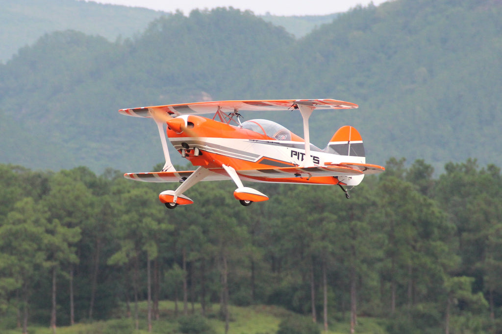 Pilot rc Pitts S2B 87" 01 orange/white