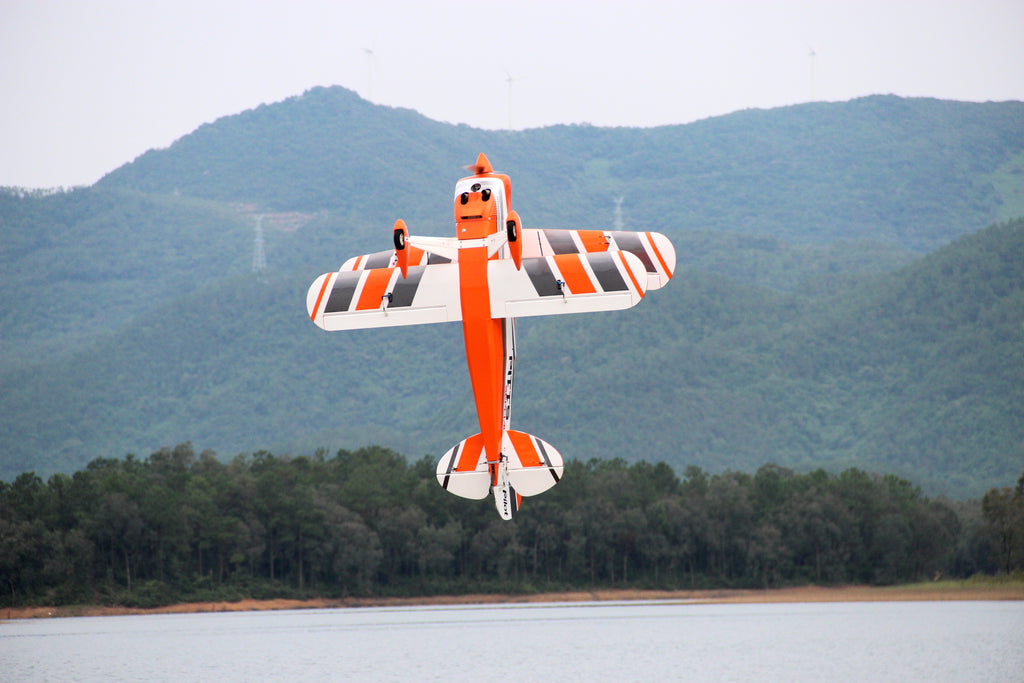 Pilot rc Pitts S2B 87" 01 orange/white