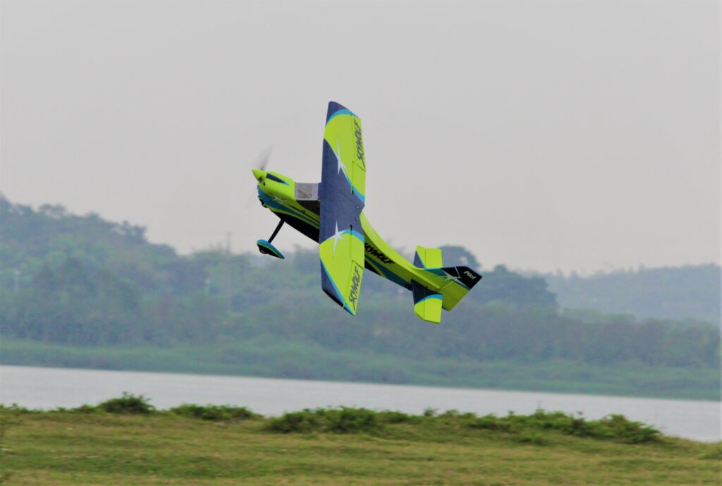 » Pilot rc Skywolf V2 04 green/blue 73" 1.85m