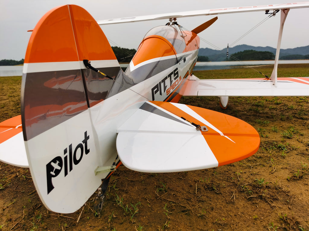 Pilot rc Pitts S2B 87" 01 orange/white