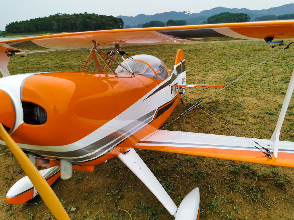 Pilot rc Pitts S2B 87" 01 orange/white
