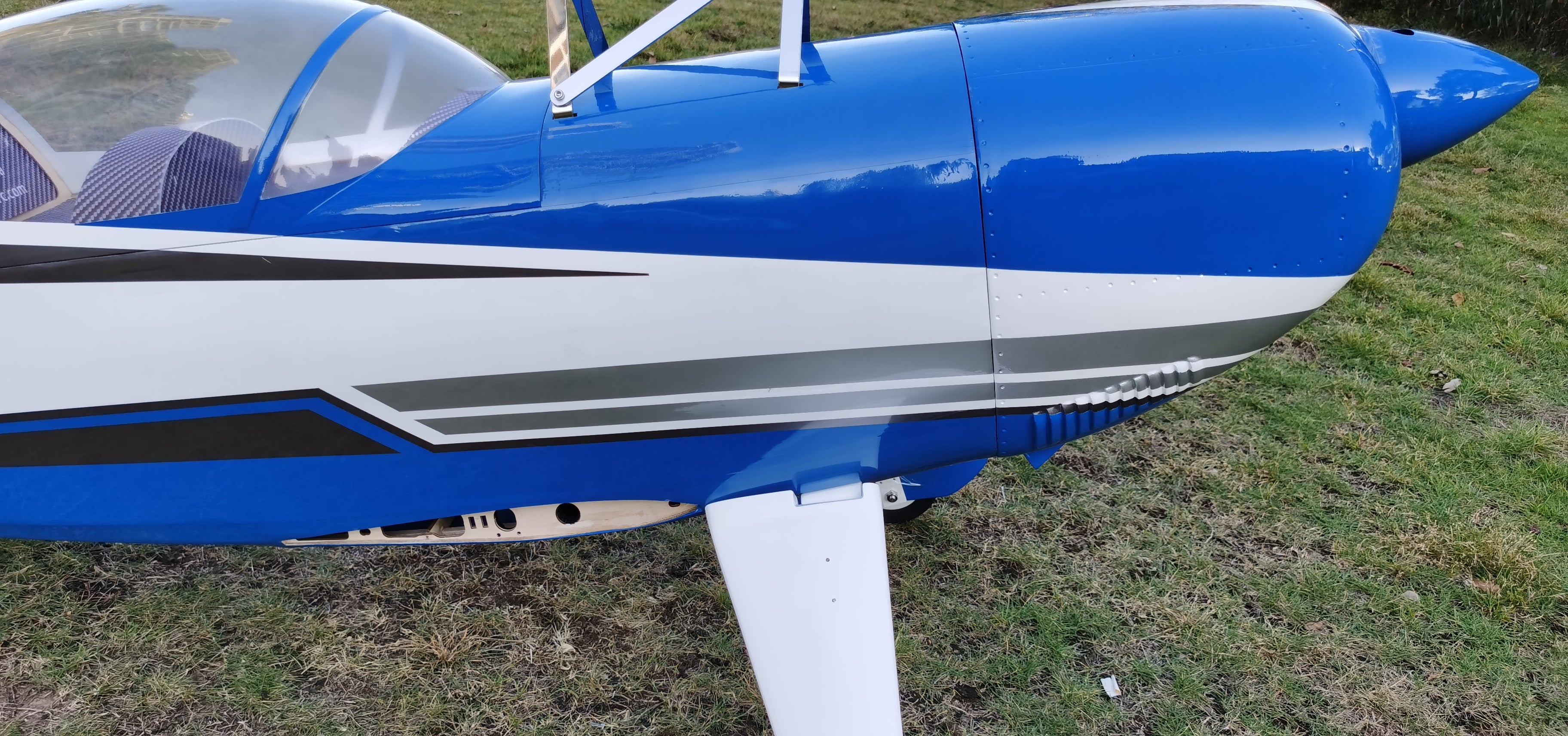 » Pilot rc Pitts special S2B orange/white/silver 87" 2.2m 100-120cc