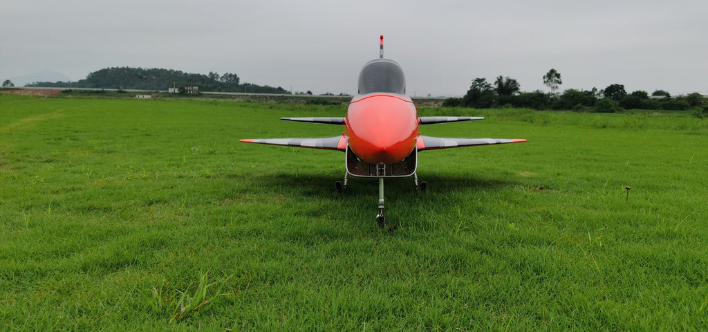 Pilot rc J10-B 2.2m Jet 06 retracts,air trap,tail pipe.