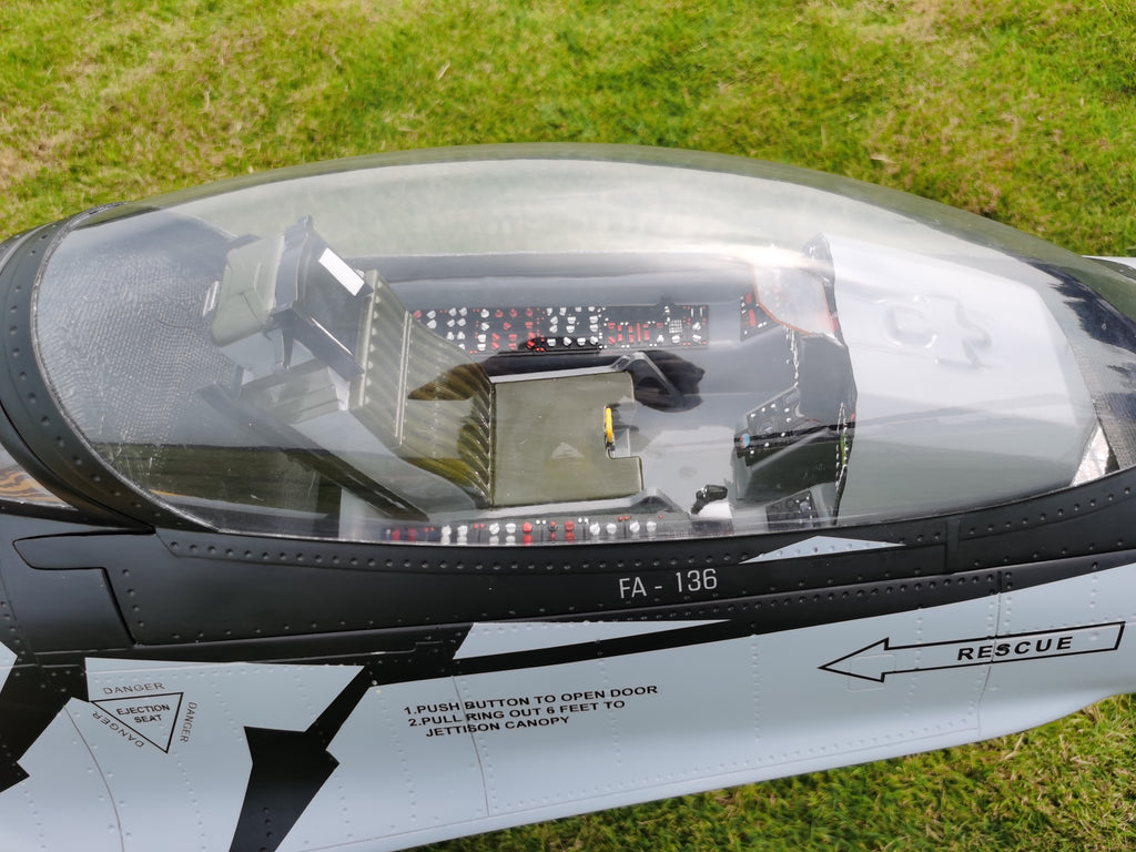 Pilot rc 1/5 F16 3.06m incl retracts X Tiger scheme