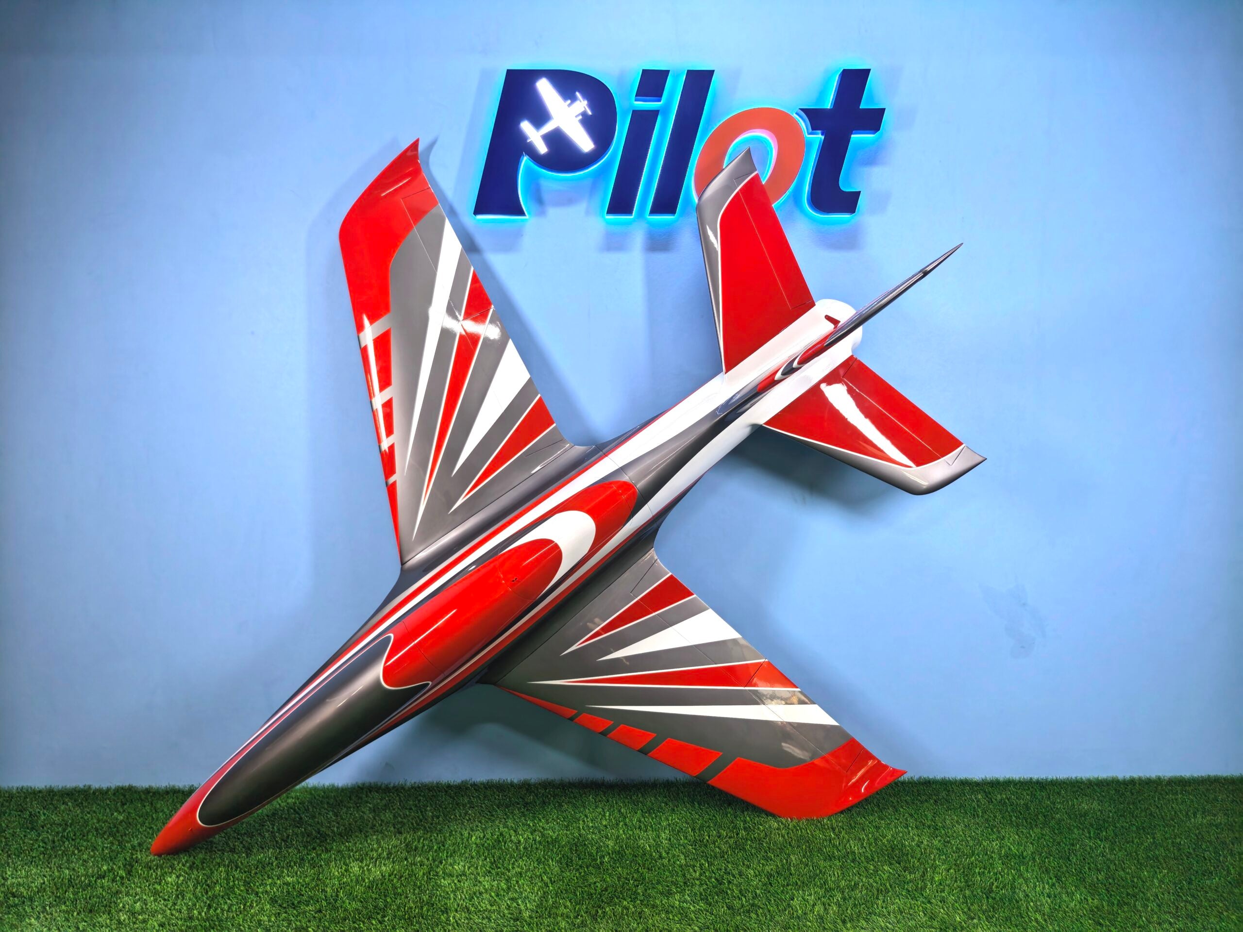 Pilot rc 2.2m Predator jet V2 32, retracts,air trap,tail pipe.