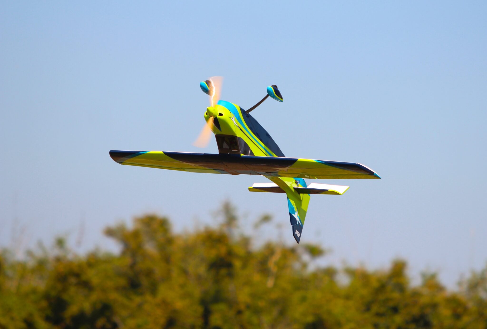 » Pilot rc Skywolf V2 04 green/blue 88" 2.24m