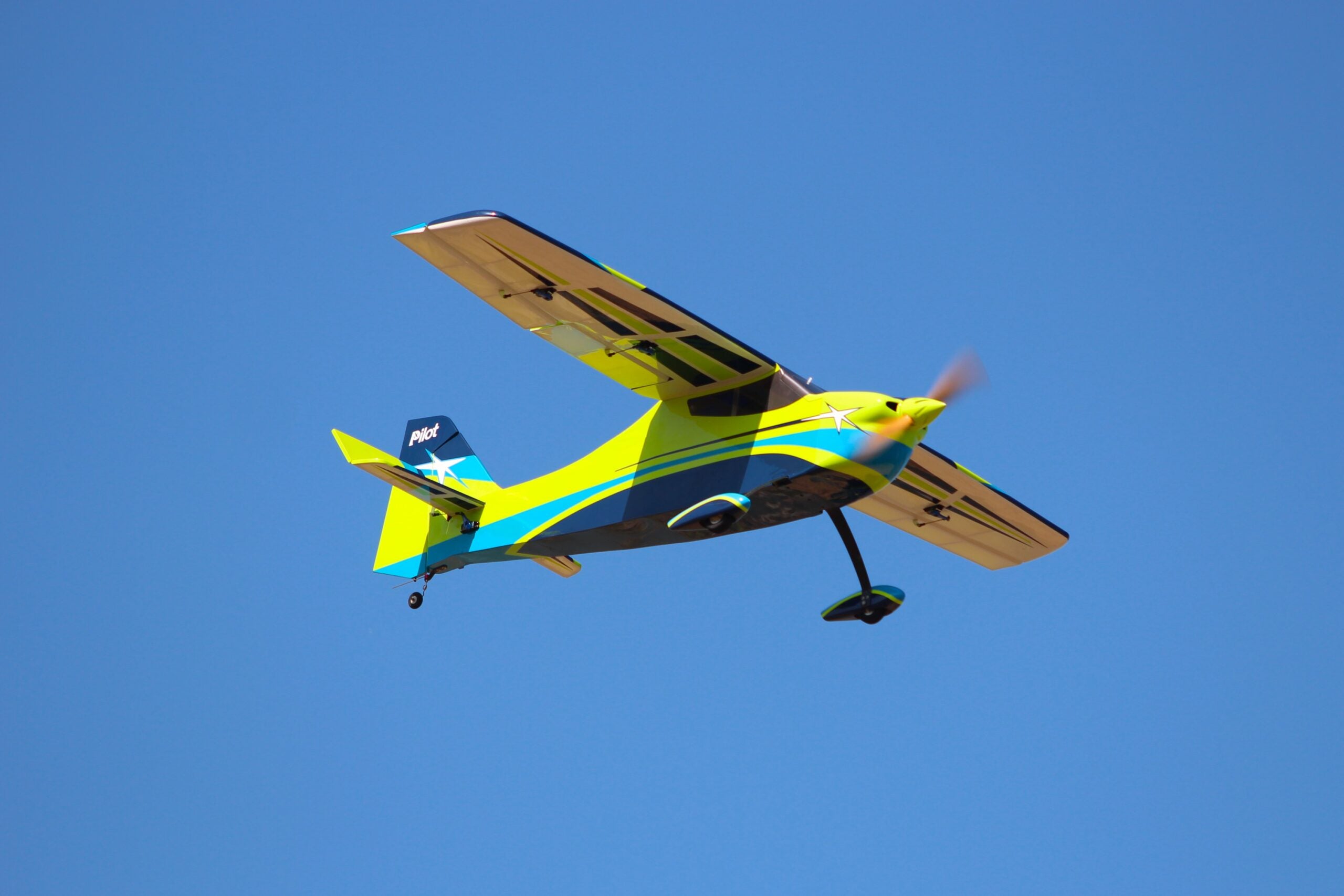 » Pilot rc Skywolf V2 04 green/blue 73" 1.85m