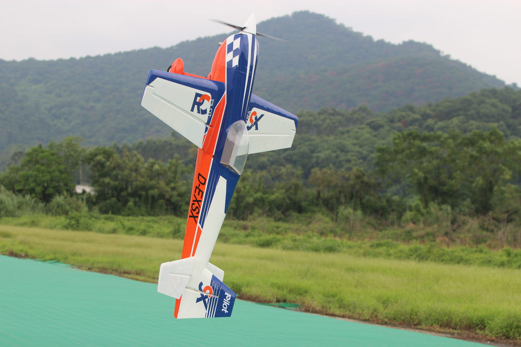 Pilot rc Extra 330SX 02 orange /blue/white 103" 2.64m