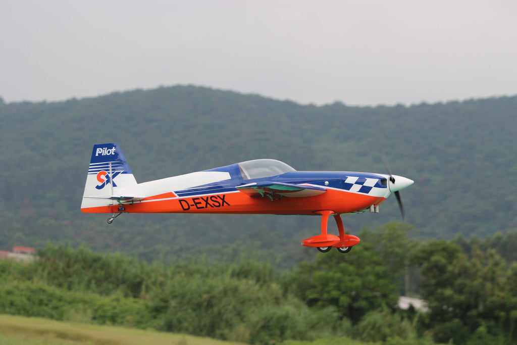 Pilot rc Extra 330SX 02 orange /blue/white 103" 2.64m