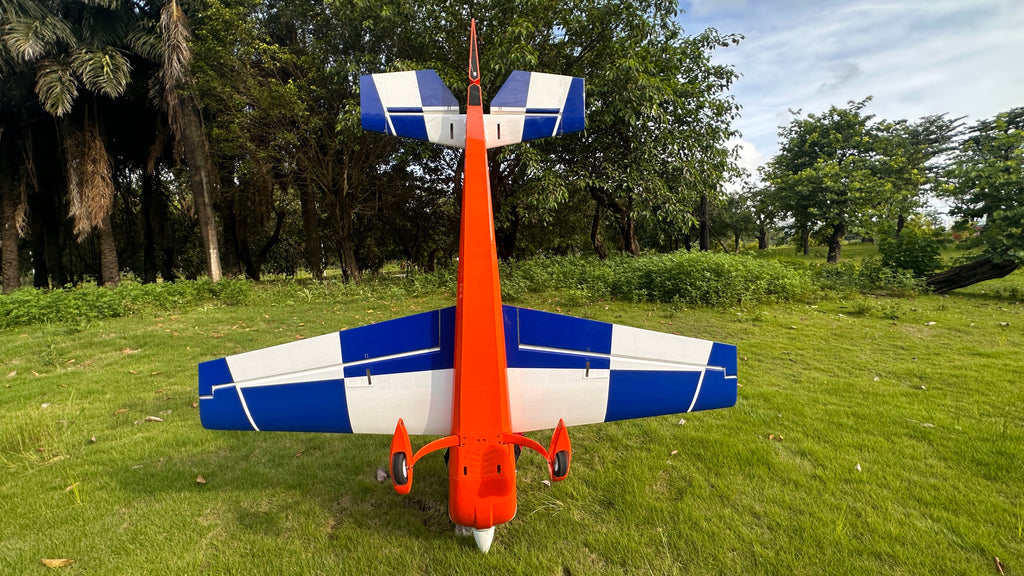 Pilot rc Extra 330SX 02 orange /blue/white 90" 2.29m