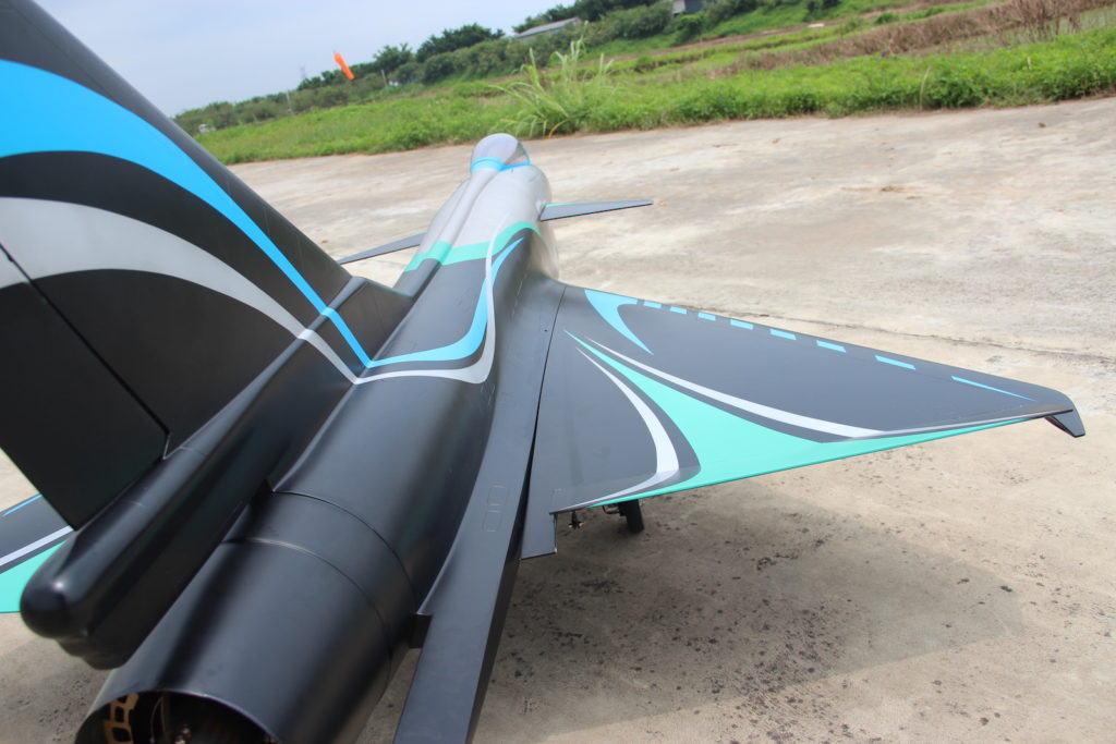 Pilot rc J10-B 2.84m Jet 03 retracts,air trap,tail pipe.