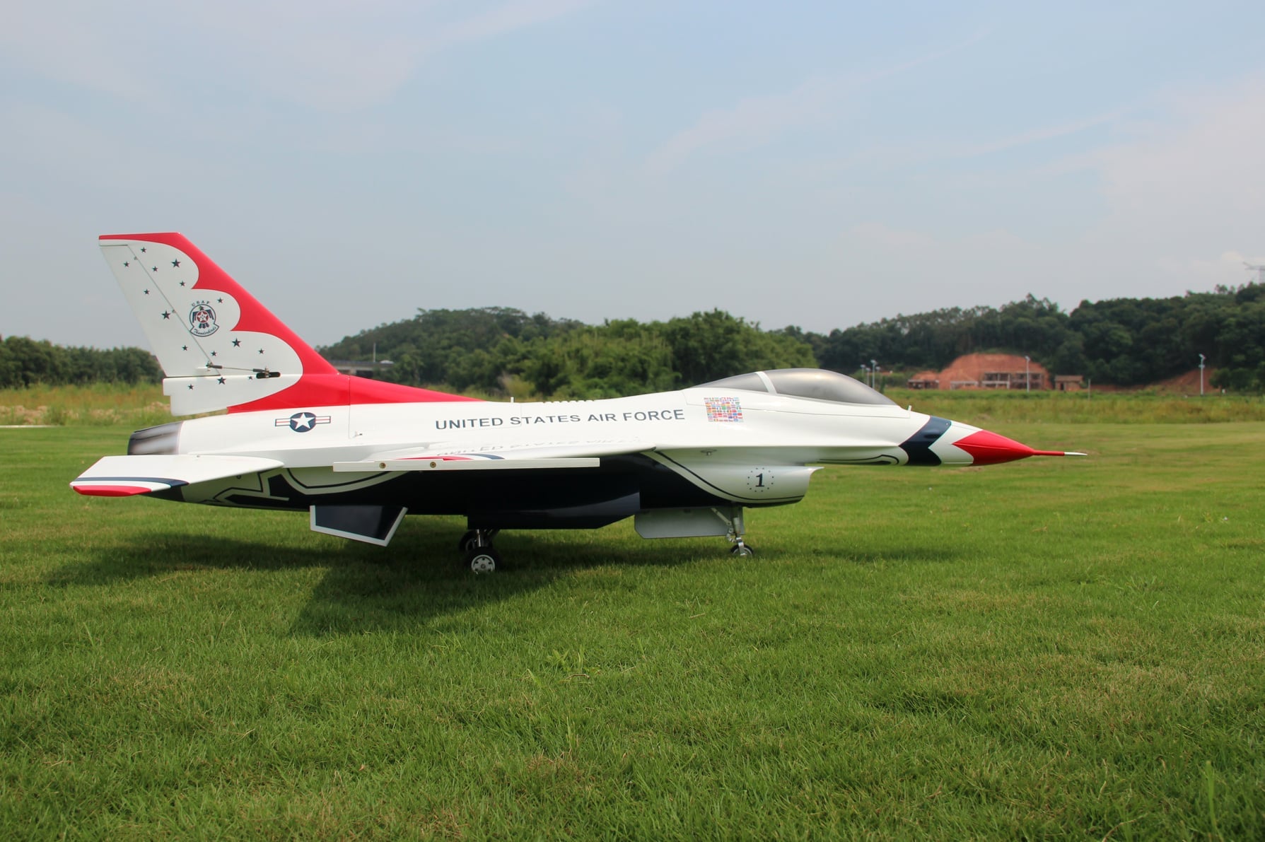 Pilot rc 1/5 F16 3.06m incl retracts 02