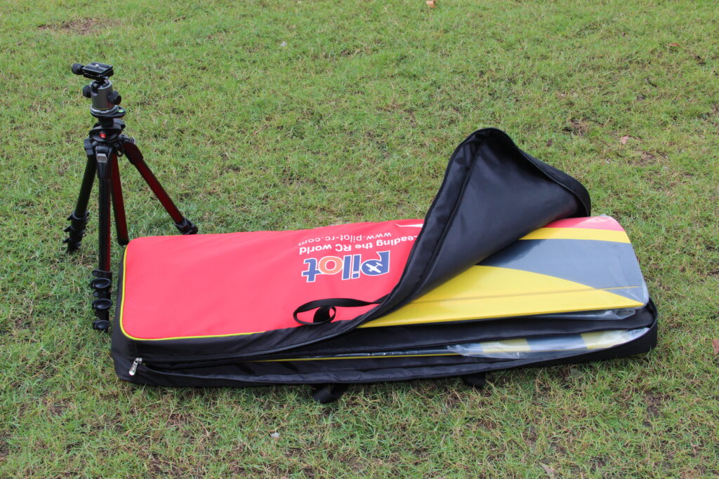 Pilot rc wing bag 30cc trainer/88 Skywolf