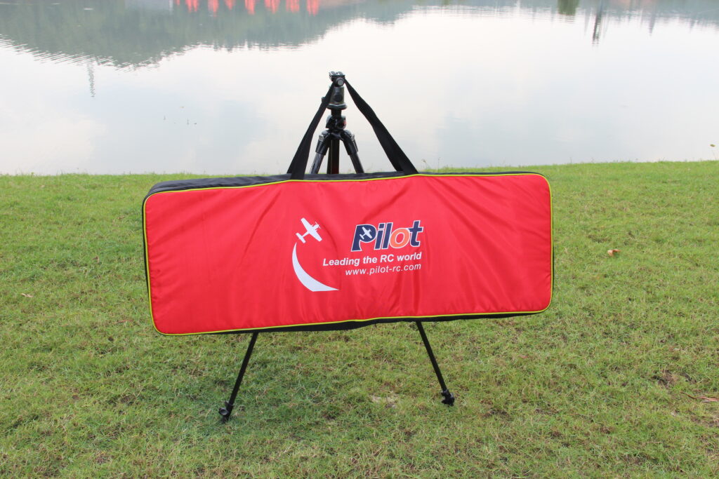 Pilot RC Flügeltasche 30cc Trainer/88 Skywolf