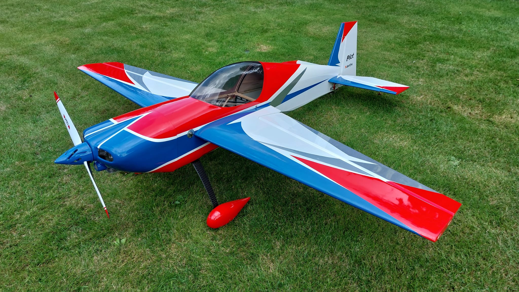 » Pilot rc Slick 360 67" 1.70M 03 blue/red/carbon