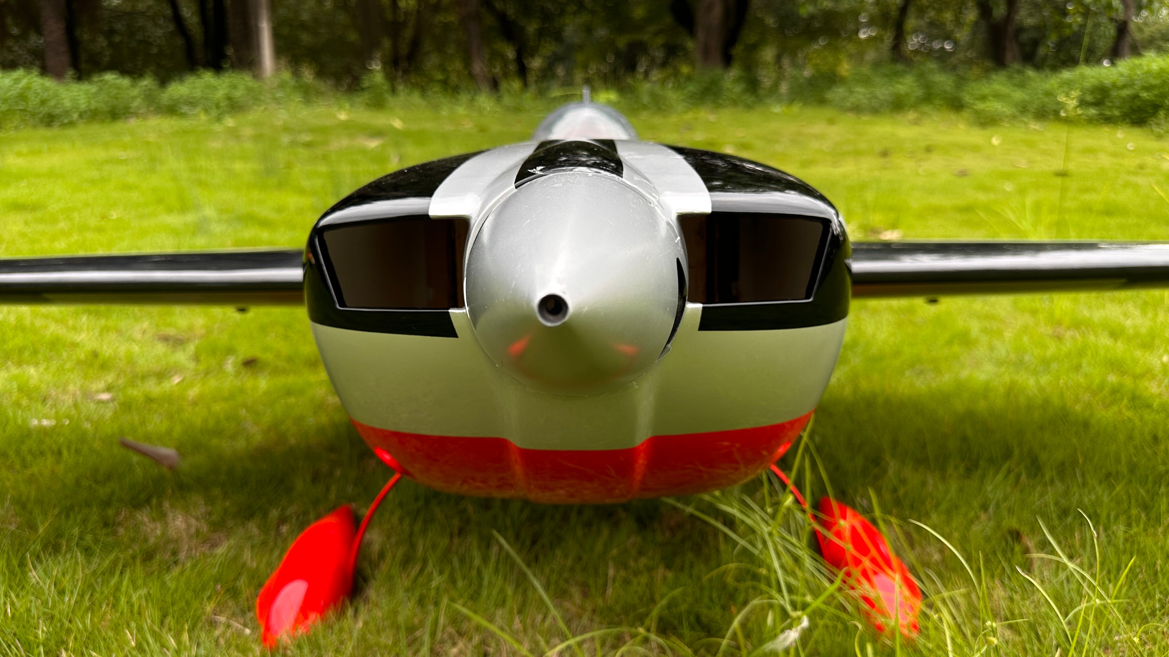 Pilot rc Extra 330SX 01 red/silver/black 75" 1.9m