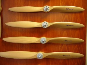 Fiala Wooden propeller 18x8 2-blade natural